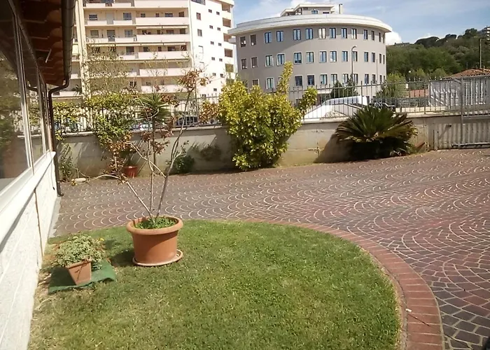 Del Parco Bed and Breakfast Πεσκάρα