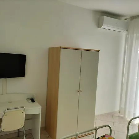 فندق مبيت وإفطار Del Parco 3*